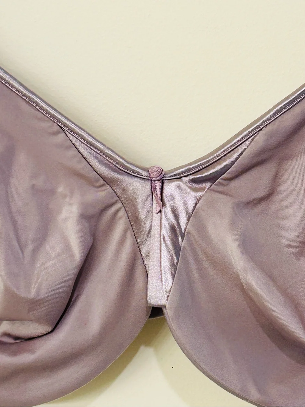 Olga Signature Support Cushion Underwire Unlined Full Coverage Bra Lavender 40DD - Picture 8 of 9